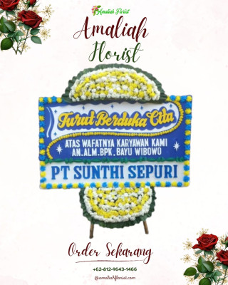 Papan Bunga Duka di Seberang Padang